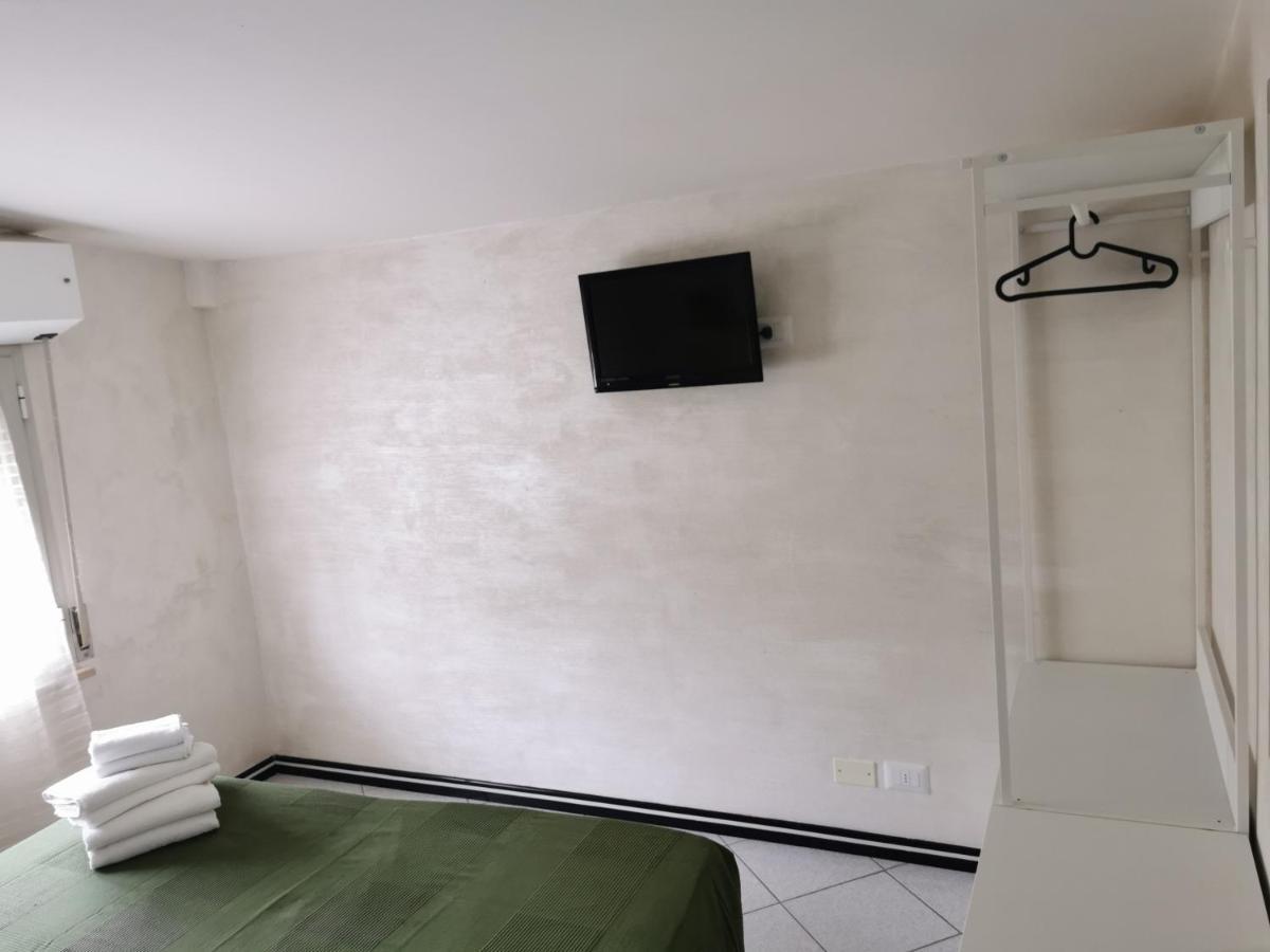 Hotel La Nidiola Riccione Exteriör bild